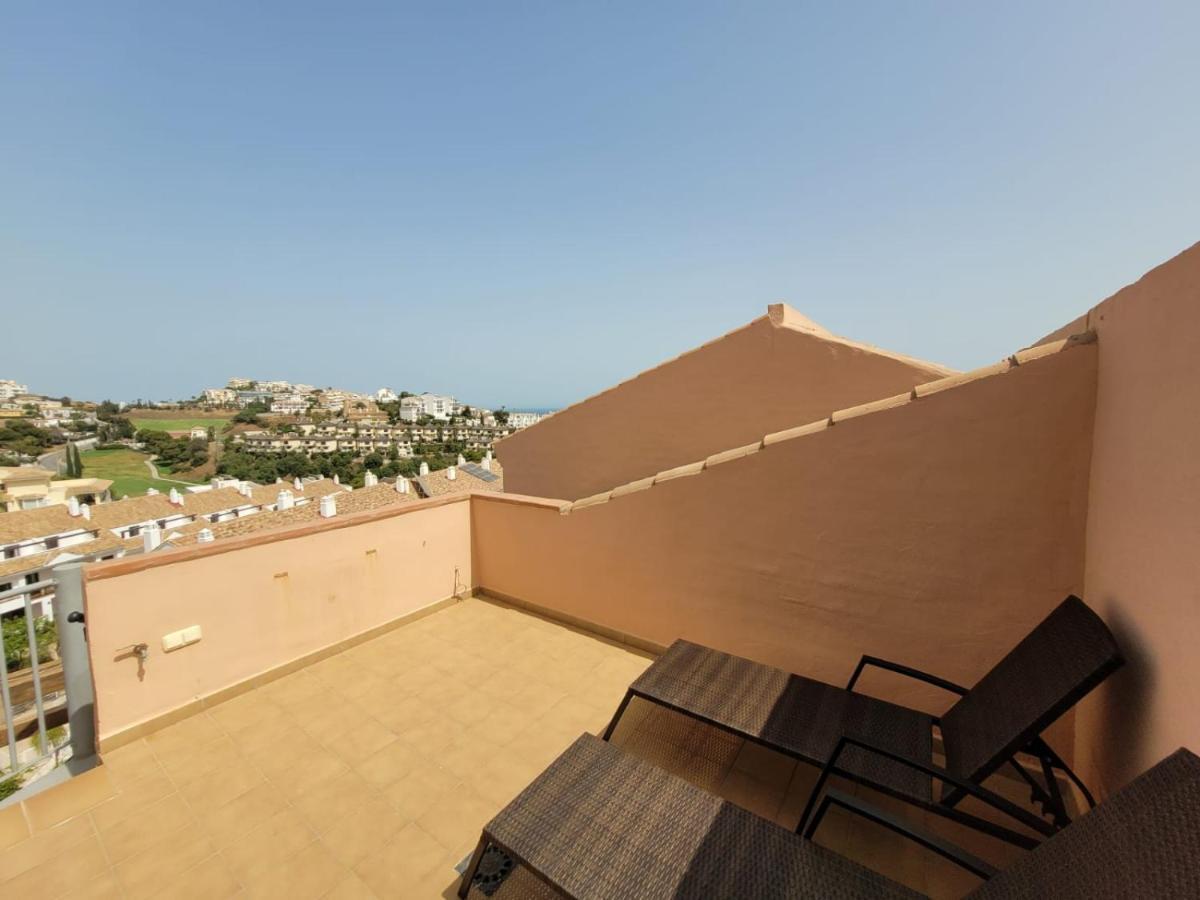 Cozy Penthouse Riviera Del Sol Leilighet Málaga Eksteriør bilde