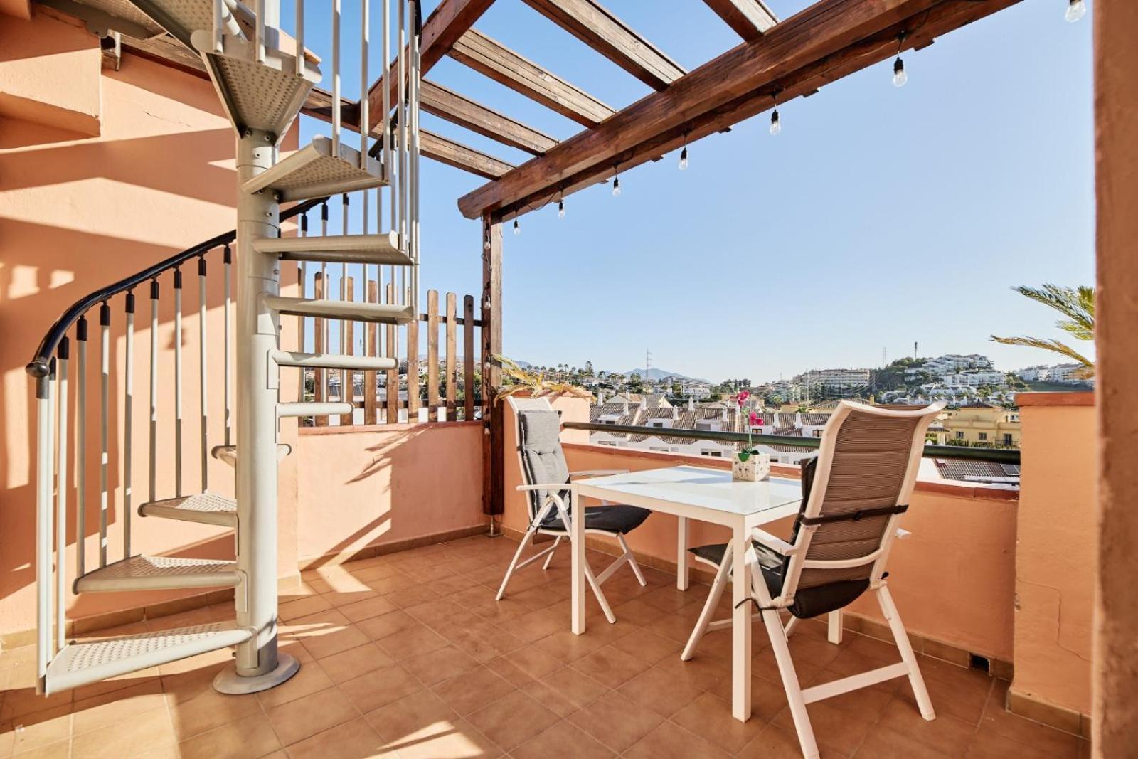 Cozy Penthouse Riviera Del Sol Leilighet Málaga Eksteriør bilde